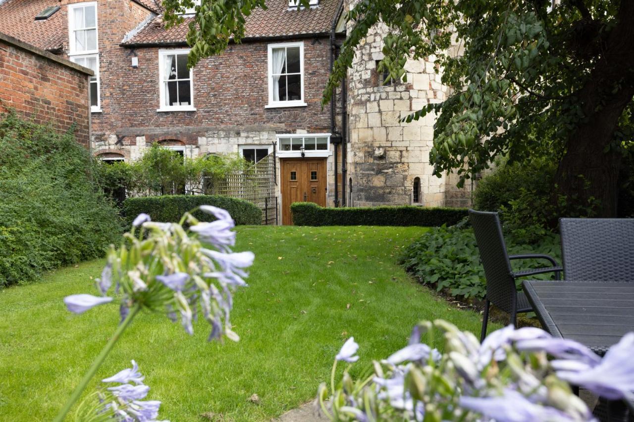 Lendal Tower Villa York Exterior photo