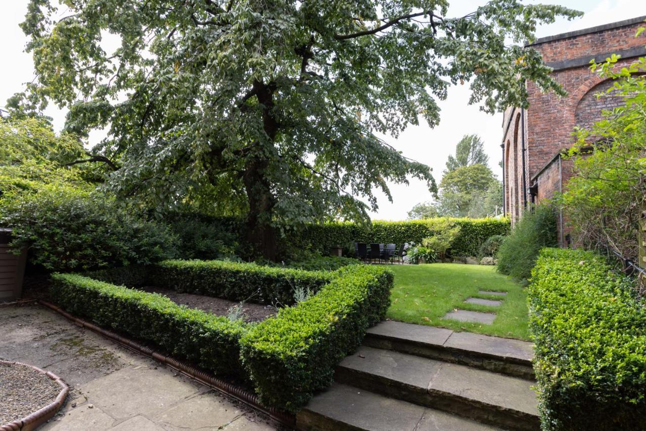 Lendal Tower Villa York Exterior photo